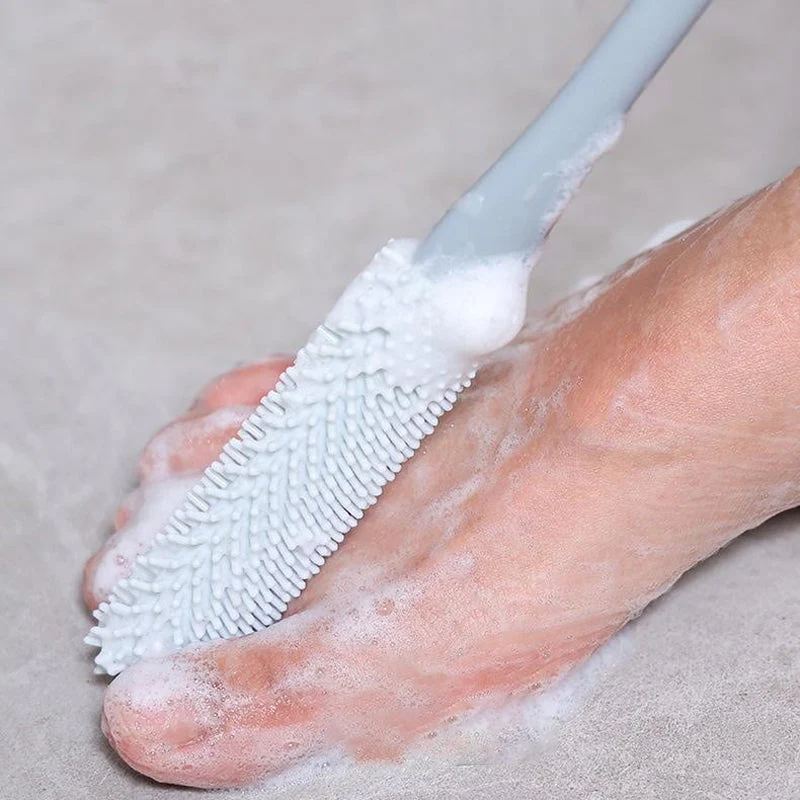 Toe Gap Cleaning Brush - Image 4