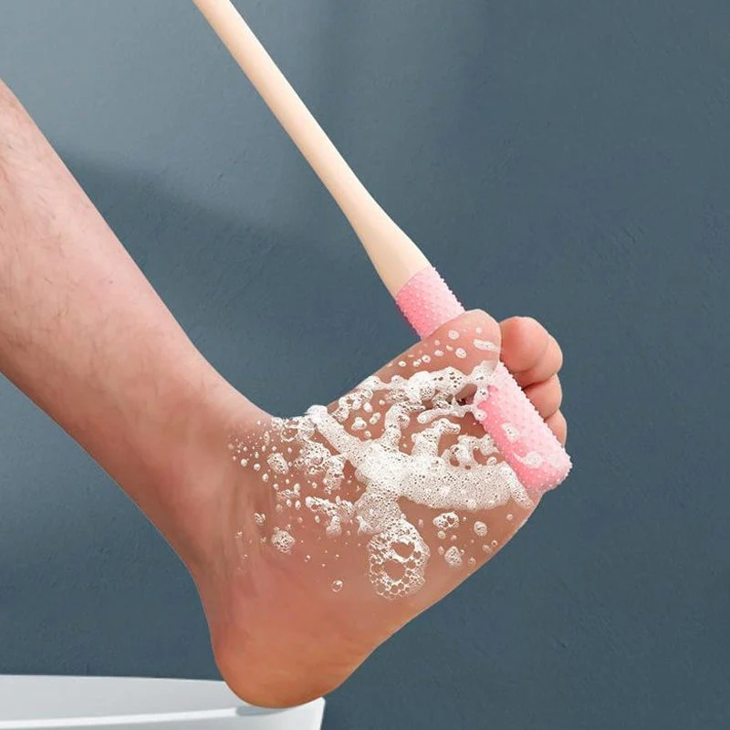 Toe Gap Cleaning Brush - Image 5